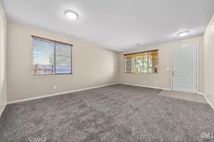 9509 Metropolitan Way, Bakersfield, CA 93311 - Photo 7