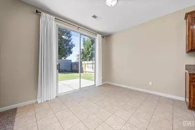 9509 Metropolitan Way, Bakersfield, CA 93311 - Photo 19