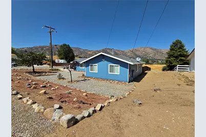 22201 McCarthy Drive, Tehachapi, CA 93561 - Photo 3