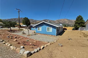 22201 McCarthy Dr, Tehachapi, CA 93561 - Photo 3