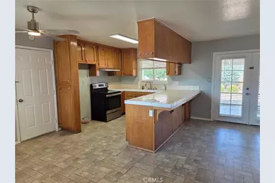 22201 McCarthy Drive, Tehachapi, CA 93561 - Photo 7