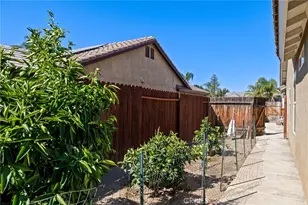 3912 Cornerstone Way, Bakersfield, CA 93311 - Photo 41