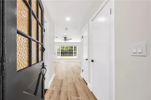 7927 Zelzah, Reseda, CA 91335 - Photo 5