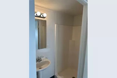 614 Woodrow, Bakersfield, CA 93308 - Photo 9