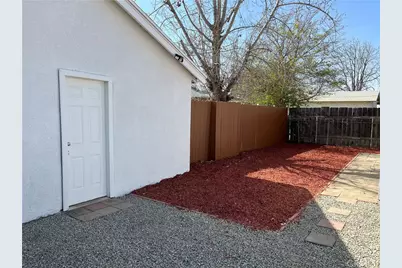 614 Woodrow, Bakersfield, CA 93308 - Photo 7