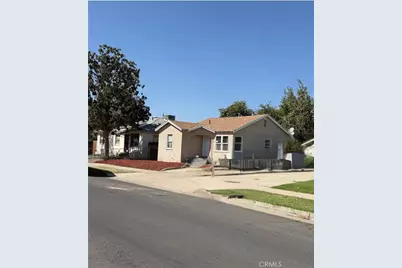 614 Woodrow, Bakersfield, CA 93308 - Photo 1