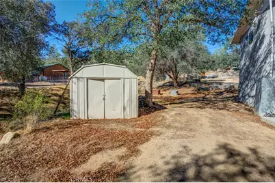 245 Mountain Shadow, Wofford Heights, CA 93285 - Photo 27