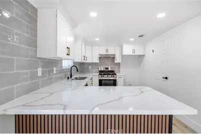 3731 S Mountain, Visalia, CA 93277 - Photo 15