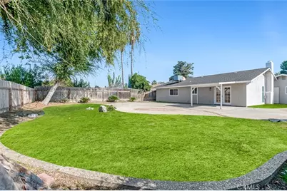 3731 S Mountain, Visalia, CA 93277 - Photo 33