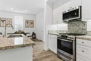 27410 N Merlin Pl, Valencia, CA 91381 - Photo 9