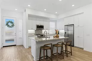 27410 N Merlin Pl, Valencia, CA 91381 - Photo 5