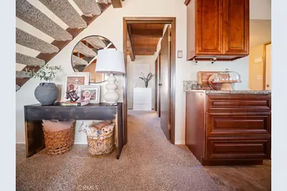 25001 Paramount Drive, Tehachapi, CA 93561 - Photo 15