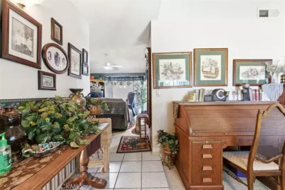 1927 S Chinowth Street, Visalia, CA 93277 - Photo 5