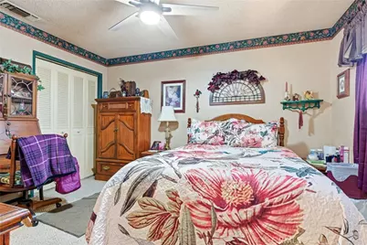 1927 S Chinowth Street, Visalia, CA 93277 - Photo 19