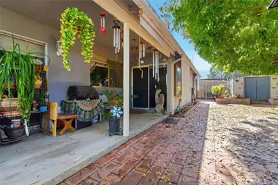 1927 S Chinowth Street, Visalia, CA 93277 - Photo 23