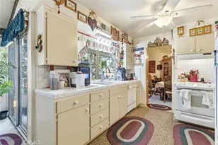 1927 S Chinowth St, Visalia, CA 93277 - Photo 11