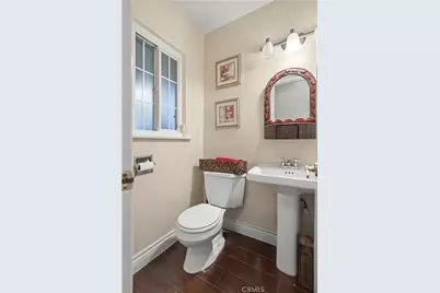 1811 Country Club, Bakersfield, CA 93306 - Photo 31