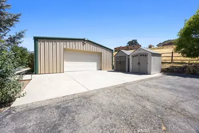 23740 Lakeview, Tehachapi, CA 93561 - Photo 33