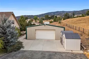 23740 Lakeview, Tehachapi, CA 93561 - Photo 5