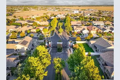 2228 Swanfield, Bakersfield, CA 93311 - Photo 39