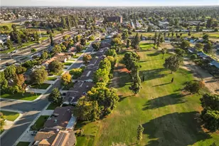 705 Bermuda St, Bakersfield, CA 93309 - Photo 37