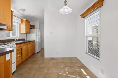 190 Main St #3, Morro Bay, CA 93442 - Photo 5