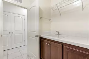 4613 W Payson Ct, Visalia, CA 93291 - Photo 39