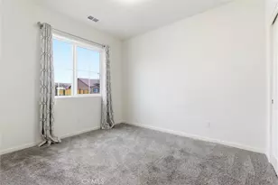 4613 W Payson Ct, Visalia, CA 93291 - Photo 13