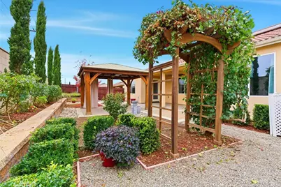 4613 W Payson Court, Visalia, CA 93291 - Photo 41