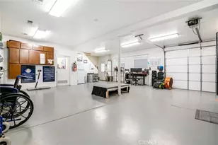 18701 Lort Dr, Visalia, CA 93292 - Photo 29