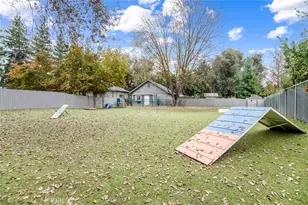 18701 Lort Dr, Visalia, CA 93292 - Photo 33