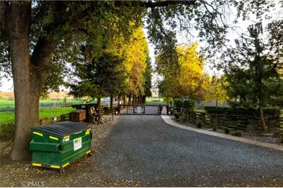 18701 Lort Drive, Visalia, CA 93292 - Photo 55