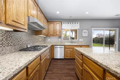 12809 Trafalgar Square, Bakersfield, CA 93312 - Photo 33