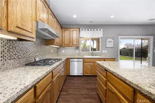 12809 Trafalgar Square, Bakersfield, CA 93312 - Photo 33