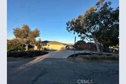 1566 Hillcrest, Arroyo Grande, CA 93420 - Photo 3