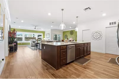 133 E Tyler Avenue, Visalia, CA 93291 - Photo 13