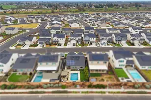 133 E Tyler Ave, Visalia, CA 93291 - Photo 47