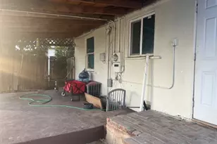 513 Washington Ave, Bakersfield, CA 93308 - Photo 23