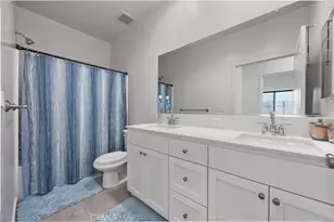 8406 Avon, Bakersfield, CA 93314 - Photo 25