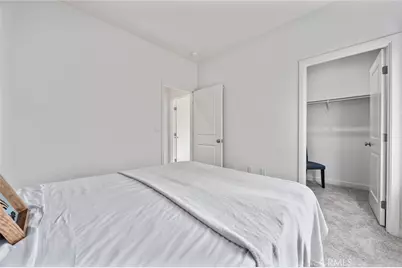 8406 Avon, Bakersfield, CA 93314 - Photo 27