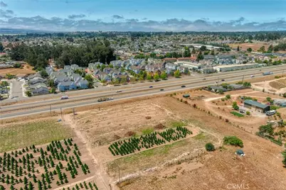 12 Oakglen, Nipomo, CA 93444 - Photo 9