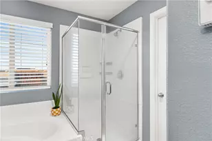 6012 Turquoise Ridge Dr, Bakersfield, CA 93313 - Photo 25