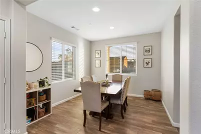 6012 Turquoise Ridge Drive, Bakersfield, CA 93313 - Photo 11