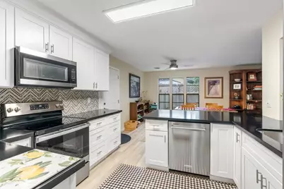 12025 Davis Cup, Bakersfield, CA 93306 - Photo 9