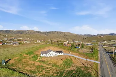 20381 Pinon Canyon Road, Tehachapi, CA 93561 - Photo 7