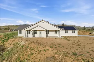 20381 Pinon Canyon Rd, Tehachapi, CA 93561 - Photo 5