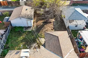 245 Atlantic Ave, Shafter, CA 93263 - Photo 7