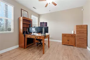 613 E Chestnut Ave, Visalia, CA 93292 - Photo 49