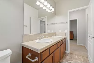 613 E Chestnut Avenue, Visalia, CA 93292 - Photo 55