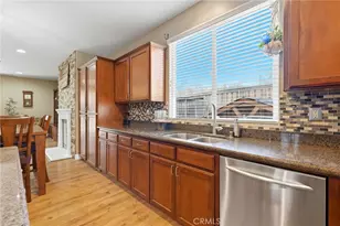 613 E Chestnut Ave, Visalia, CA 93292 - Photo 37